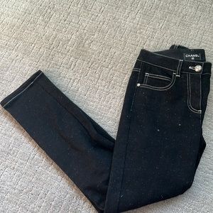 CHANEL Black & White Stretch Denim, Size 34